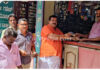 ವಿಟ್ಲ: ಮೇಗಿನಪೇಟೆ ಶ್ರೀ ಮಹಮ್ಮಾಯಿ ಅಮ್ಮನವರು ಮತ್ತು ಸ-ಪರಿವಾರ ದೈವಗಳ ಪುನರ್ ಪ್ರತಿಷ್ಠಾ ಬ್ರಹ್ಮಕಲಶೋತ್ಸವ ಹಾಗೂ ವಾರ್ಷಿಕ ಮಾರಿಪೂಜೆಯ ಆಮಂತ್ರಣ ಪತ್ರಿಕೆ ಹಂಚಿಕೆ