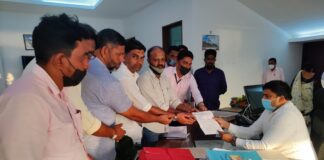 ಮಂಗಳೂರು ವಿಮಾನ ನಿಲ್ದಾಣದಲ್ಲಿ ಪ್ರಯಾಣಿಕರಿಗೆ ಕಿರುಕುಳ ವಿಚಾರವಾಗಿ ಜಿಲ್ಲಾಧಿಕಾರಿಯನ್ನು ಭೇಟಿಯಾದ SDPI ನಿಯೋಗ