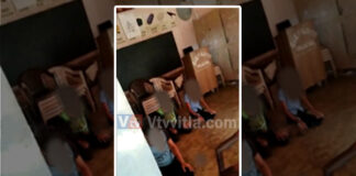 ಸವಣೂರು: ಶಾಲೆಯಲ್ಲೇ ನಮಾಜ್ ಮಾಡಿದ ವಿದ್ಯಾರ್ಥಿಗಳ ವಿಡಿಯೋ ವೈರಲ್.!