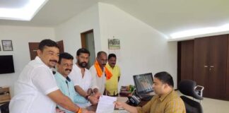 ಮಂಗಳೂರು: ಧಾರ್ಮಿಕ ದತ್ತಿ ಇಲಾಖೆಯ ದೇವಸ್ಥಾನಗಳ ಜಾತ್ರೆಯಲ್ಲಿ ಹಿಂದುಯೇತರರಿಗೆ ವ್ಯಾಪಾರಕ್ಕೆ ಅನುಮತಿ ಕೊಡಬಾರದು; ವಿ.ಹಿಂ.ಪ ಮನವಿ