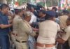 ಮಂಗಳೂರು: ಗುತ್ತಿಗೆದಾರ ಸಂತೋಷ್ ಪಾಟೀಲ್ ಆತ್ಮಹತ್ಯೆ ಪ್ರಕರಣ; ಈಶ್ವರಪ್ಪ ವಿರುದ್ಧ ಕಾಂಗ್ರೆಸ್ ಆಕ್ರೋಶ; ಸಿಎಂ ತಂಗಿದ್ದ ಪ್ರತಿಷ್ಠಿತ ಹೋಟೆಲ್ ಗೆಕಾಂಗ್ರೆಸ್ ಮುಖಂಡ ಮಿಥುನ್ ರೈ ನೇತೃತ್ವದಲ್ಲಿ ಮುತ್ತಿಗೆ ಯತ್ನ; ಪೊಲೀಸರಿಂದ ಹಲವು ಕಾಂಗ್ರೆಸ್ ಕಾರ್ಯಕರ್ತರ ಬಂಧನ..!