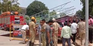 ಮಂಗಳೂರು: ಬೃಹತ್ ಗಾತ್ರದ ಕಟೌಟ್ ಬಿದ್ದು ಕಾರುಗಳಿಗೆ ಹಾನಿ