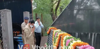 ಮಂಗಳೂರು: ಬಜ್ಪೆ ವಿಮಾನ ದುರಂತಕ್ಕೆ 12 ವರ್ಷ; ಗಣ್ಯರಿಂದ ಪುಷ್ಪ ನಮನದ ಮೂಲಕ ಶ್ರದ್ಧಾಂಜಲಿ