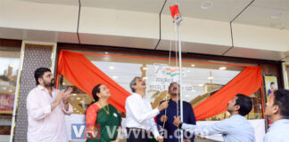 ಪುತ್ತೂರು: ಜಿ.ಎಲ್. ಆಚಾರ್ಯ ಜ್ಯುವೆಲ್ಲರ್ಸ್ ನಲ್ಲಿ ಸ್ವಾತಂತ್ರ್ಯ ದಿನಾಚರಣೆ