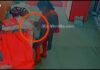 ಪುತ್ತೂರು: ಗ್ರಾಹಕರ ಸೋಗಿನಲ್ಲಿ ಬಂದು ಬಟ್ಟೆ ಎಗರಿಸಿದ ಖತರ್ನಾಕ್ ಲೇಡಿ; ಸಾಮಾಜಿಕ ಜಾಲತಾಣದಲ್ಲಿ ವಿಡಿಯೋ ವೈರಲ್