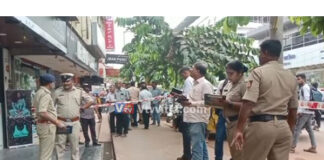 ಮಂಗಳೂರು: ಹಾಡಹಗಲೇ ಚೂರಿ ಇರಿದು ಜ್ಯುವೆಲ್ಲರಿ ಸಿಬ್ಬಂದಿಯ ಕೊಲೆ..!!