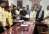 ಪುತ್ತೂರು: ದೇವಸ್ಥಾನದ ಒಳಗೆ ಅನ್ಯಧರ್ಮಿಯ ಪ್ರವೇಶಿಸಿ ಕ್ಯಾಮರಾ ಬಳಕೆ; ತೀವ್ರವಾಗಿ ಖಂಡಿಸಿ ಹೋರಾಟದ ಎಚ್ಚರಿಕೆ ನೀಡಿದ ಪುತ್ತಿಲ ಪರಿವಾರ