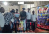 ವಿಟ್ಲ: ಎಂಪಾಯರ್ ಮಾಲ್ ನ ಹಿಂಬದಿಯ ಅಡ್ಡದಬೀದಿ ರಸ್ತೆಯಲ್ಲಿರುವ ‘ವಿಟ್ಲ ಕ್ರ್ಯಾಕರ್ಸ್’ ನಲ್ಲಿ ಗ್ರಾಹಕರಿಗೆ ವಿಶೇಷ ಆಫರ್