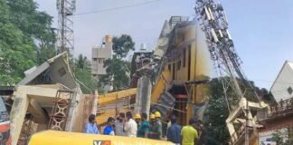 ಕ್ಷಣದಲ್ಲಿ ನೆಲಕಚ್ಚಿತು ಮುಗಿಲೆತ್ತರದ ಮೊಬೈಲ್ ಟವರ್ – 11 ಮಂದಿ ಗ್ರೇಟ್ ಎಸ್ಕೇಪ್