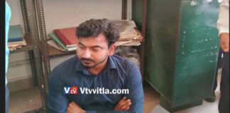 ಮಂಗಳೂರು : ಲಂಚದ ಹಣ ಸ್ವೀಕಾರ ಮಾಡುವಾಗ ಜಮೀನು ಸರ್ವೆಯರ್ ರೆಡ್ ಹ್ಯಾಂಡಾಗಿ ಲೋಕಾಯುಕ್ತ ಬಲೆಗೆ..!