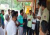 ವಿಟ್ಲ: ಕಲ್ಲಿನ ಕೋರೆಯಿಂದ ಕೃಷಿ ಪ್ರದೇಶಗಳಿಗೆ ಕಲುಷಿತ ನೀರು : ರೈತರಿಂದ ಗ್ರಾ.ಪಂ. ಮುಂಭಾಗ ಪ್ರತಿಭಟನೆ