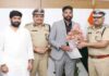 ತೆಲಂಗಾಣ DSPಯಾಗಿ ಭಾರತದ ವೇಗದ ಬೌಲರ್ ಮೊಹಮ್ಮದ್ ಸಿರಾಜ್ ಅಧಿಕಾರ ಸ್ವೀಕಾರ