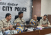 ಮಂಗಳೂರು: ನಕಲಿ ಕ್ರೀಡಾ ಪರಿಕರ ಮಾರಾಟ ಅಂಗಡಿಗಳಿಗೆ ಪೊಲೀಸರ ದಾಳಿ, ವಸ್ತುಗಳು ವಶ