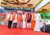 *ಮಂಗಳೂರು: ಕೊರಗಜ್ಜನ ಆದಿಕ್ಷೇತ್ರಕ್ಕೆ ನಮ್ಮ ನಡೆ ಕಾರ್ಯಕ್ರಮದಲ್ಲಿ ಕರಾವಳಿಯ ಹೆಸರಾಂತ ಗಾಯಕ ಮನೀಶ್ ಕುತ್ತಾರ್ ಮತ್ತು ಬಳಗದವರಿಂದ ಭಕ್ತಿಗೀತೆ ಕಾರ್ಯಕ್ರಮ