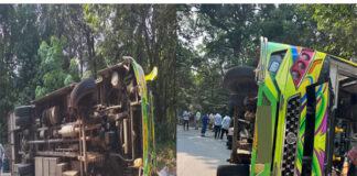 ಚಿಕ್ಕಮಗಳೂರು: ಚಾಲಕನ ನಿಯಂತ್ರಣ ತಪ್ಪಿ ಬಸ್ ಪಲ್ಟಿ; 20ಕ್ಕೂ ಹೆಚ್ಚು ಮಂದಿಗೆ ಗಾಯ