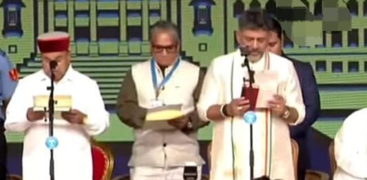 ಡಿಕೆ ಶಿವಕುಮಾರ್ ನೇತೃತ್ವದ ಮಂತ್ರಿಮಂಡಲ ರಚನೆ ಪ್ರಶ್ನಿಸಿದ ವಿಚಾರ: ಪಿಐಎಲ್ ತಳ್ಳಿ ಹಾಕಿದ ಹೈಕೋರ್ಟ್- 50 ಸಾವಿರ ದಂಡ