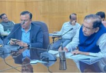 ಕಂದಾಯ ಇಲಾಖೆಯಲ್ಲಿ ಖಾಲಿ ಹುದ್ದೆಗಳ ಭರ್ತಿಗೆ ವೇಗ: ಡಿಸಿಎಂ ಪರಮೇಶ್ವರ್ ಕಟ್ಟುನಿಟ್ಟಿನ ಸೂಚನೆ