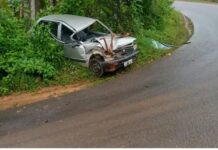 ವಿಟ್ಲ: ಕೆಂಪು ಕಲ್ಲು ಸಾಗಾಟ ಲಾರಿ-ಕಾರು ಡಿಕ್ಕಿ; ಇಬ್ಬರು ಅಪಾಯದಿಂದ ಪಾರು