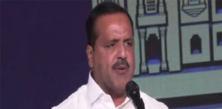 ಸಚಿವರಾಗಿ ಯು.ಟಿ.ಖಾದರ್ ಪ್ರಮಾಣವಚನ ಸ್ವೀಕಾರ