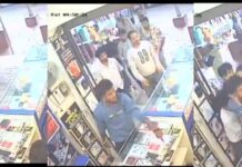 ಮೂಡಬಿದಿರೆ: ತಲವಾರು ಹಿಡಿದು ಅಂಗಡಿಗೆ ನುಗ್ಗಿದ ಯುವಕನ ಹೈಡ್ರಾಮಾ-ಸ್ಥಳೀಯರ ಸಮಯಪ್ರಜ್ಞೆಯಿಂದ ಯುವಕ ಪೊಲೀಸ್ ವಶಕ್ಕೆ