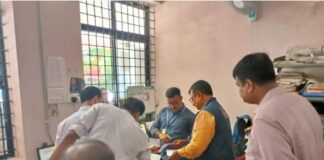 ಉಡುಪಿ ಜಿಲ್ಲೆಯ ಆರು ತಾಲೂಕು ಕಚೇರಿಗಳಿಗೆ ಲೋಕಾಯುಕ್ತ ದಾಳಿ: ಕಡತಗಳ ಪರಿಶೀಲನೆ