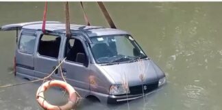 ಕೊಡವೂರು ಬಳಿ ನದಿಗೆ ಬಿದ್ದ ಕಾರು: ಚಾಲಕ, ಮಗುವಿನ ರಕ್ಷಣೆ